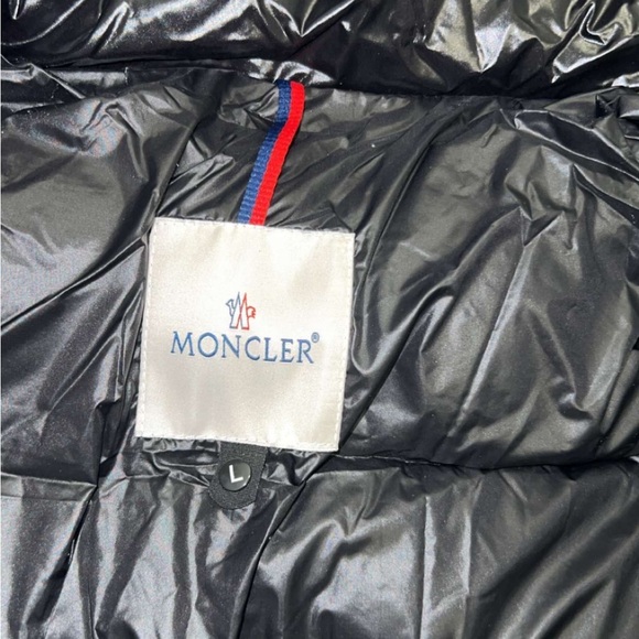 Moncler Shiny Black Outerwear - Picture 5 of 5
